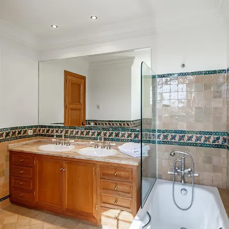 For Rent In Marbella * Εστεπόνα